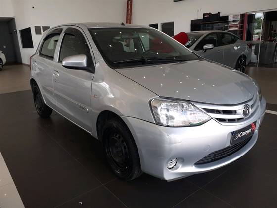 TOYOTA ETIOS 1.3 X 16V FLEX 4P MANUAL
